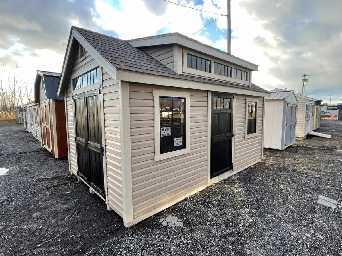 10X16 Ne Classic Transom 10 Scaled - Sturdi-Built Sheds 10X16 Ne Classic Transom 10 Scaled - Sturdi-Built Sheds